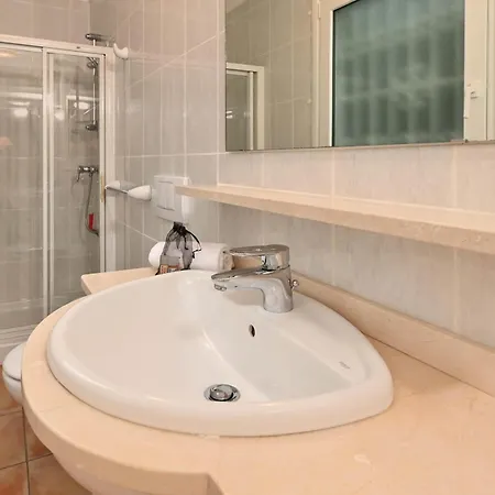 Alborada By Aguilarent *